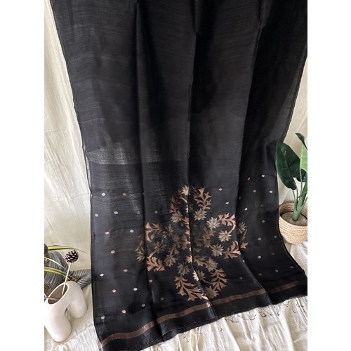 Black Floral Jamdani Linen Sarees